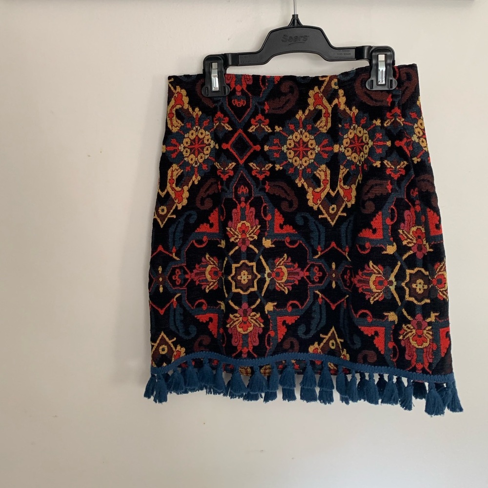 Zara embroidered mini skirt - XS